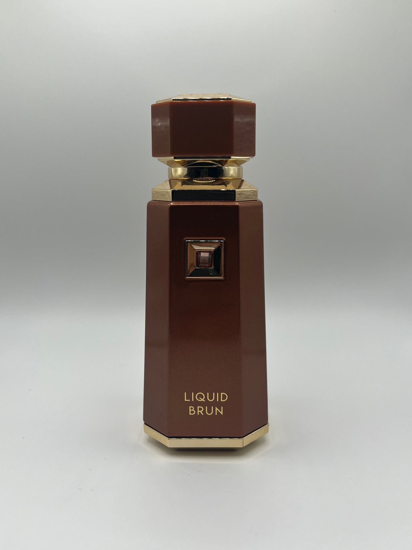 Liquid Brun decant – spicy vanilla fragrance inspired by PDM Althair with cinnamon, cardamom, vanilla, ambroxan, and guaiac wood.