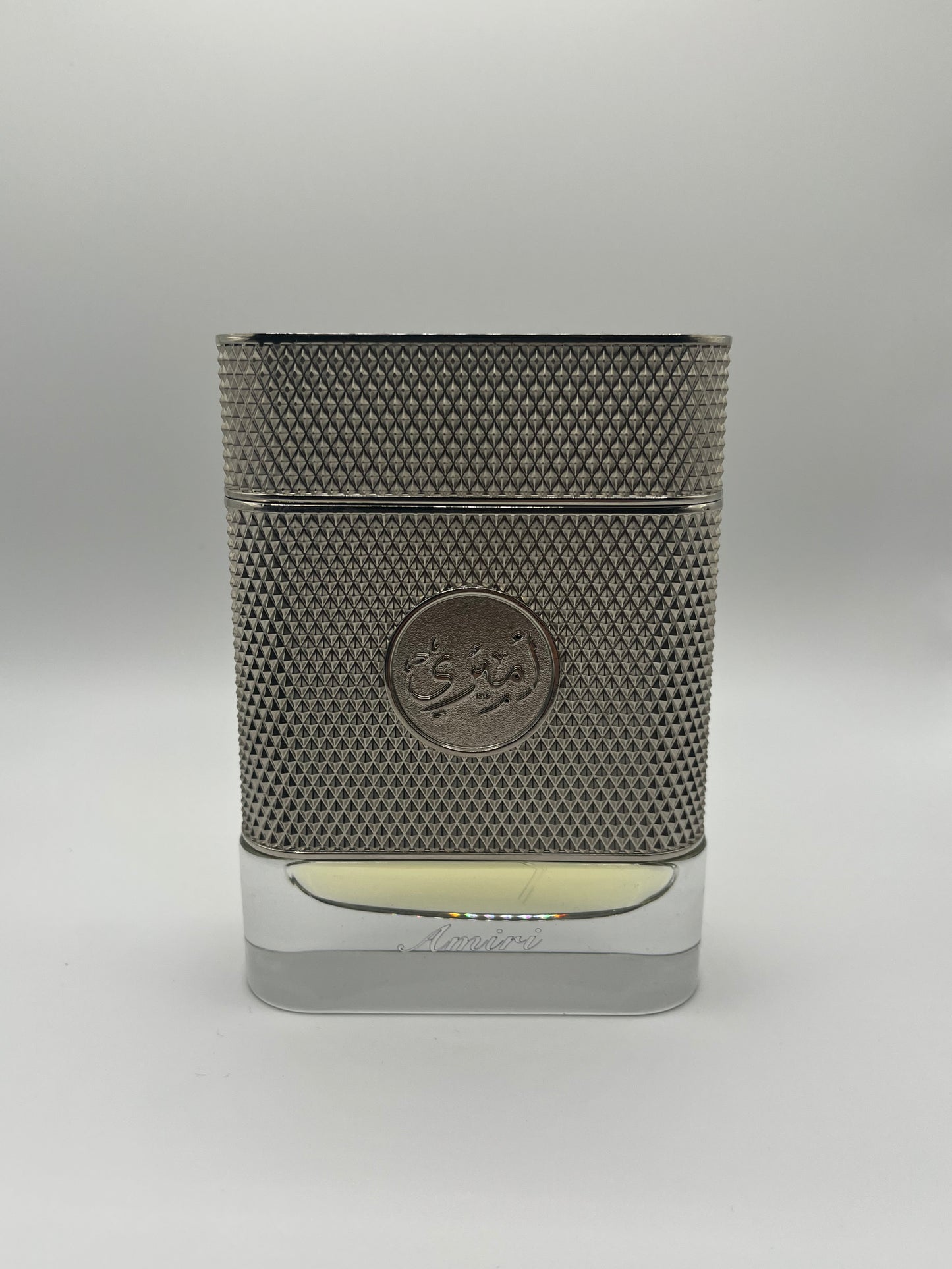 Amiri decant – citrus spicy fragrance with bergamot, pink pepper, patchouli, cedar, amber, and sandalwood.

