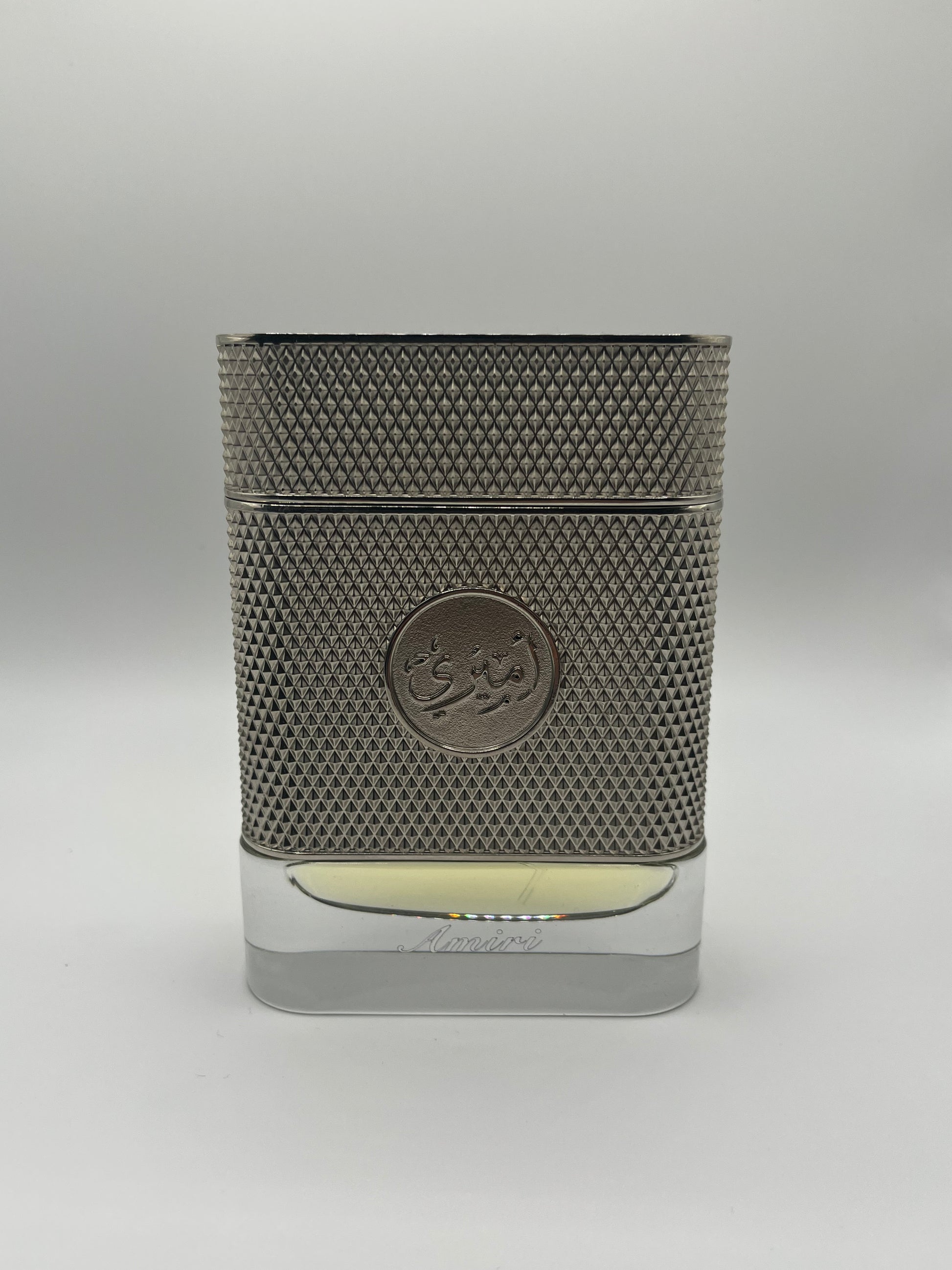 Amiri decant – citrus spicy fragrance with bergamot, pink pepper, patchouli, cedar, amber, and sandalwood.

