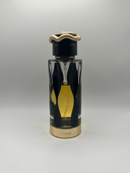 Teriaq Intense decant – amber spicy fragrance with saffron, plum liquor, cinnamon, tonka bean, amber, and benzoin.

