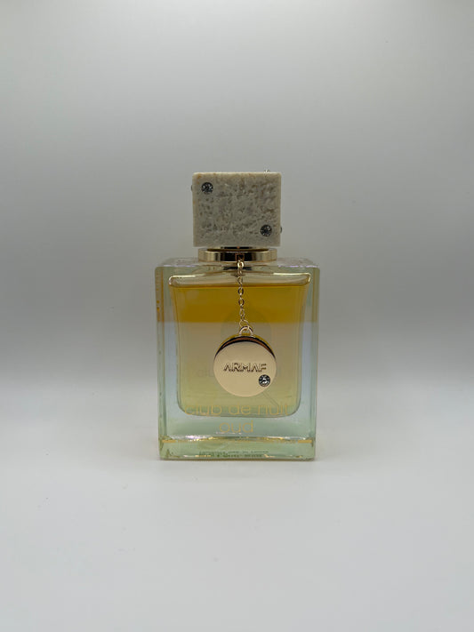 Club de Nuit Oud decant – fruity oud fragrance with pineapple, passionfruit, jasmine, vanilla, Cambodian oud, and sandalwood.

